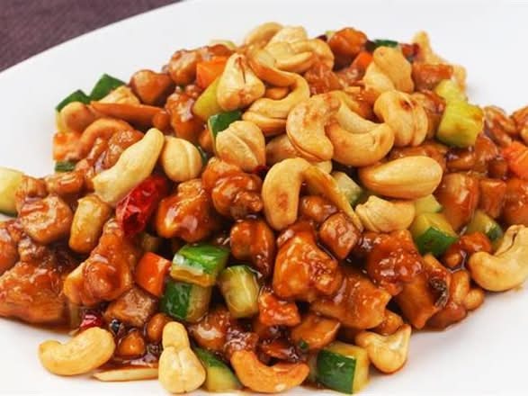 SF chicken w/ cashew nuts 腰果鸡丁